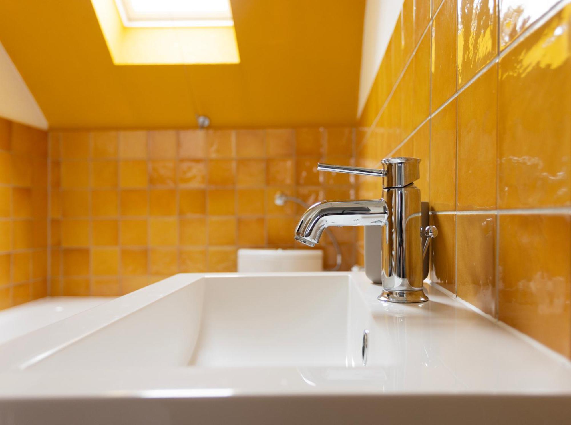 Ferienwohnung Big Flat With Fresh Renovation, Free Parking, Sonyps, Netflix Duisburg Exterior foto
